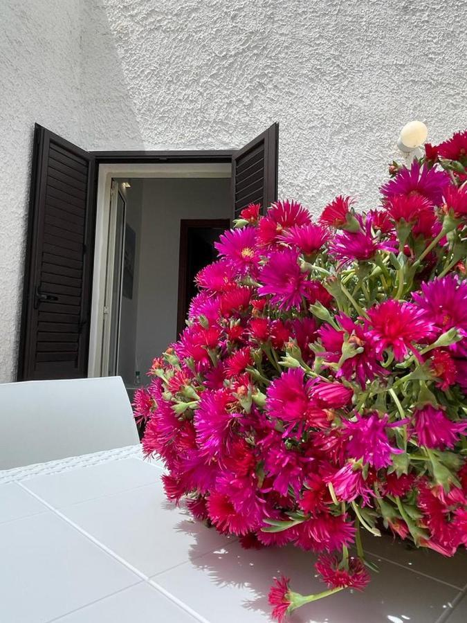 Sweet Life Aparthotel Palermo Bagian luar foto