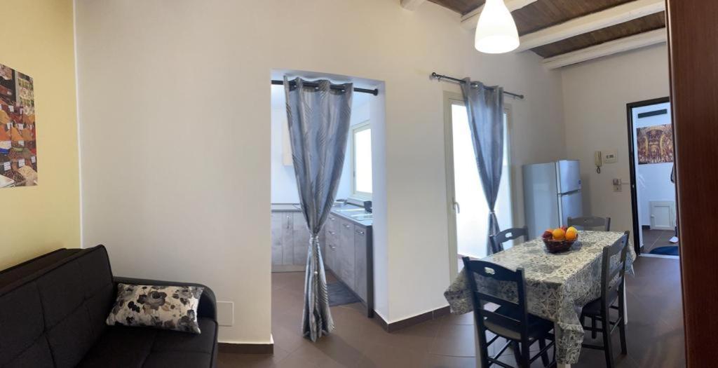 Sweet Life Aparthotel Palermo Bagian luar foto